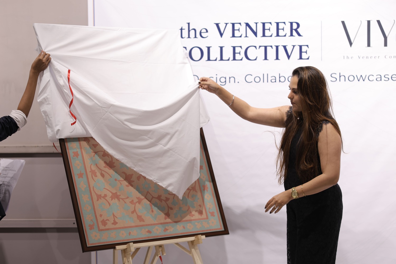 THE VENEER COLLECTIVE